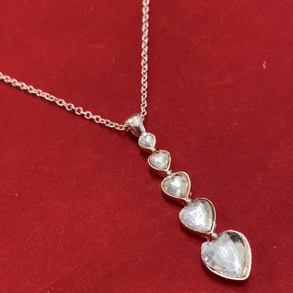 Passage Necklace Sparking Faceted Heart Stones Silver Tone - Picture 3 of 5